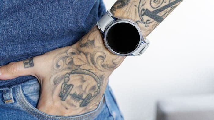 Samsung Galaxy Watch6 Classic com preço imperdível
