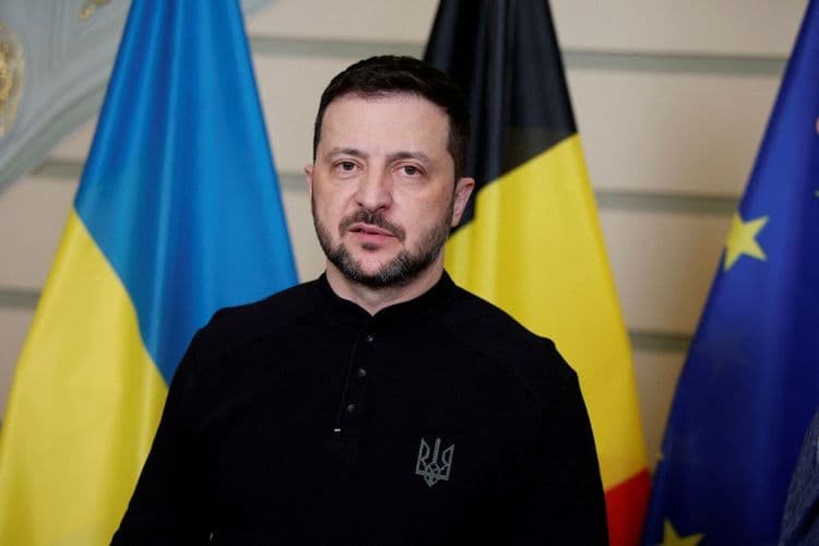 Aprovação de Zelensky Cresce Após Encontro com Trump