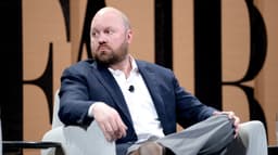 Bilionário contesta apelo de líder espiritual por IA mais ética. Legenda da imagem. Reprodução: Retorno do item 11