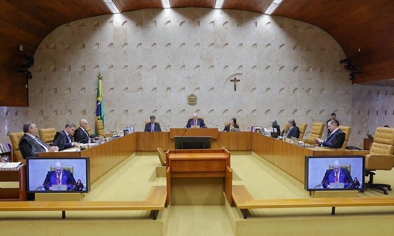 STF assume tema político: veto à aposentadoria de juízes, diz MPF. Reprodução: Oglobo
