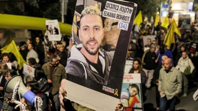 Hamas Revela Vídeo de Refém Israelense e Aumenta Pressão