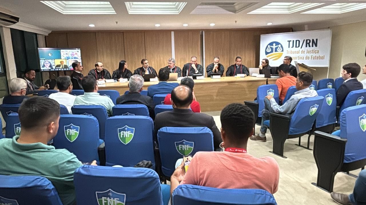 [América-RN celebra recuperação de pontos na Justiça que evita rebaixamento]. Reprodução: Ge