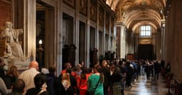 Papa Francisco é sepultado na Igreja de Santa Maria Maggiore, marcando um momento histórico. Reprodução: Reuters