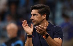 Abel Ferreira detona arbitragem após derrota: 'Ficaram com medo?'. Reprodução: Fonte Desconhecida