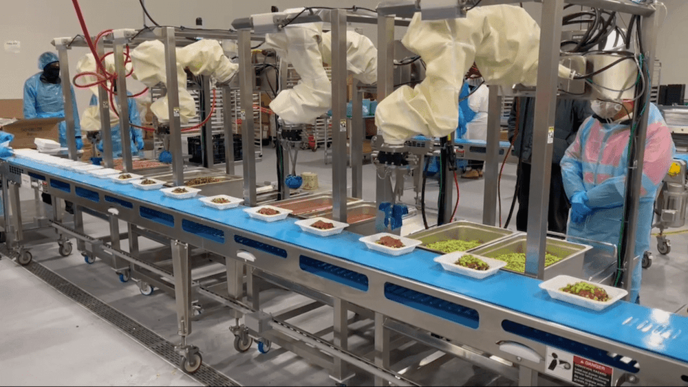 Fundador da Chef Robotics, Rajat Bhageria, revoluciona a empresa após período crítico. Reprodução: TechCrunch