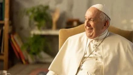 Papa Francisco apresenta melhora gradual, diz Vaticano