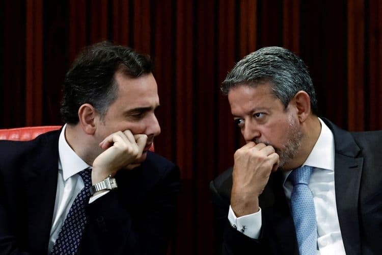Lira e Pacheco analisam futuro político sem pressa