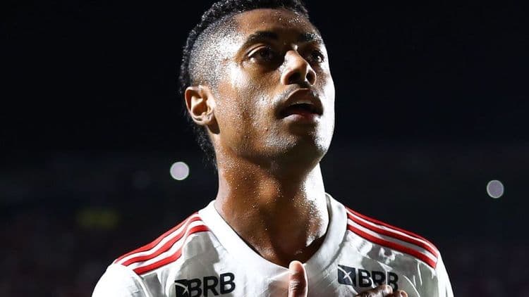 Atacante do Flamengo é investigado por envolvimento em esquema de fraude esportiva. Reprodução: CNN Brasil
