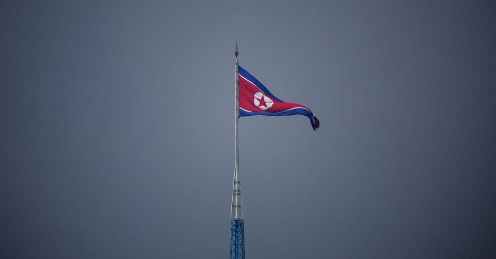 Corredores estrangeiros participam do primeiro Maratona Internacional de Pyongyang em seis anos. Reprodução: Reuters