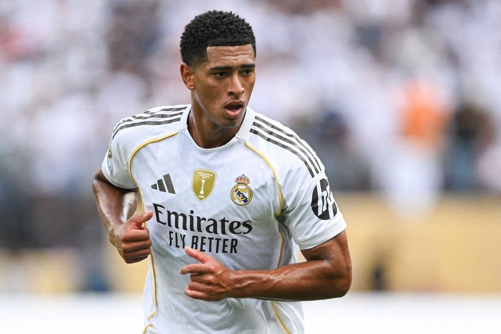 Jude Bellingham, do Real Madrid, fará cirurgia no ombro esquerdo após luxação sofrida em 2023.; Legenda da imagem. Reprodução: Globo