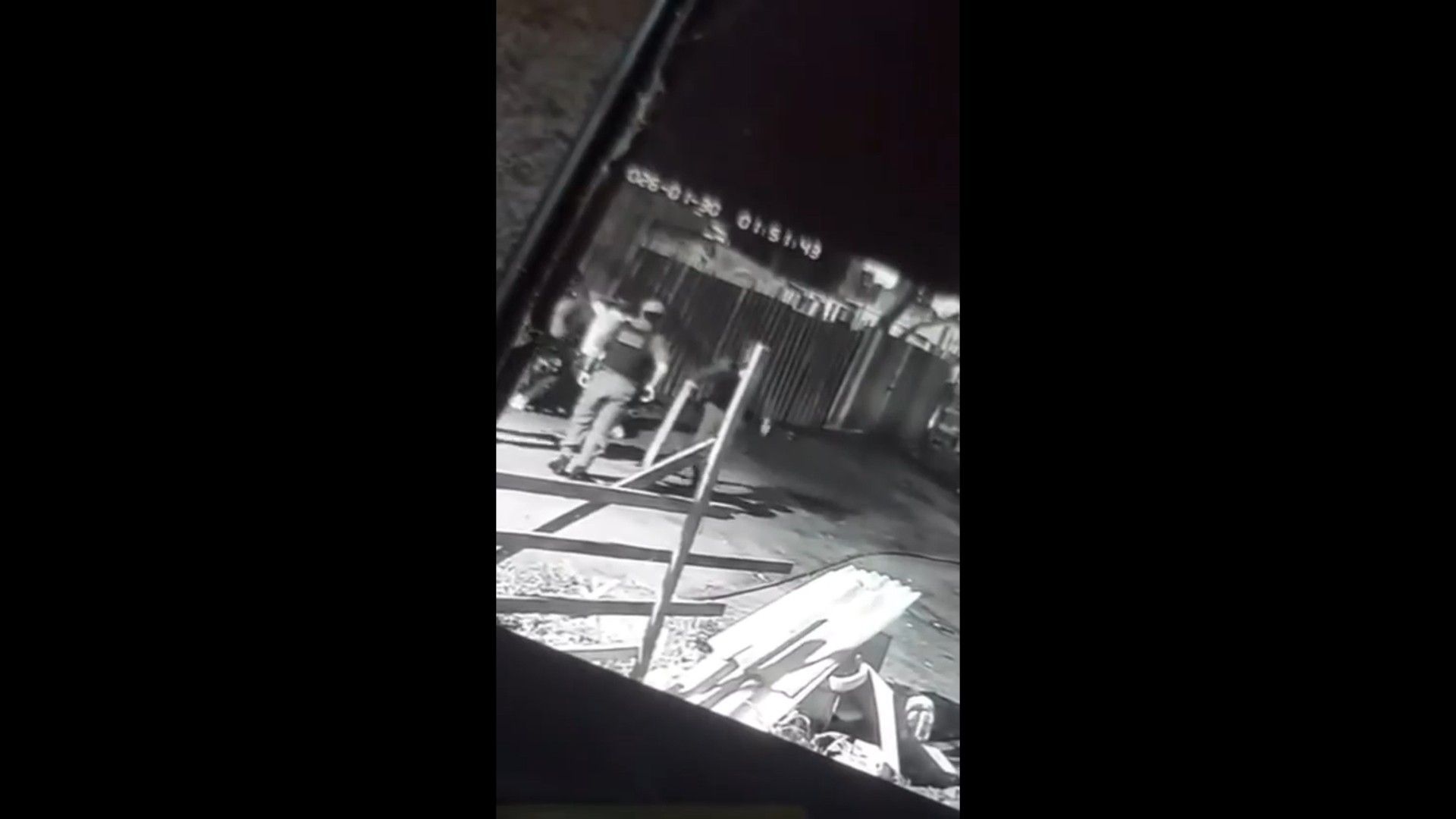 Homem é agredido na abordagem policial; corregedoria investiga no AP. Reprodução: G1