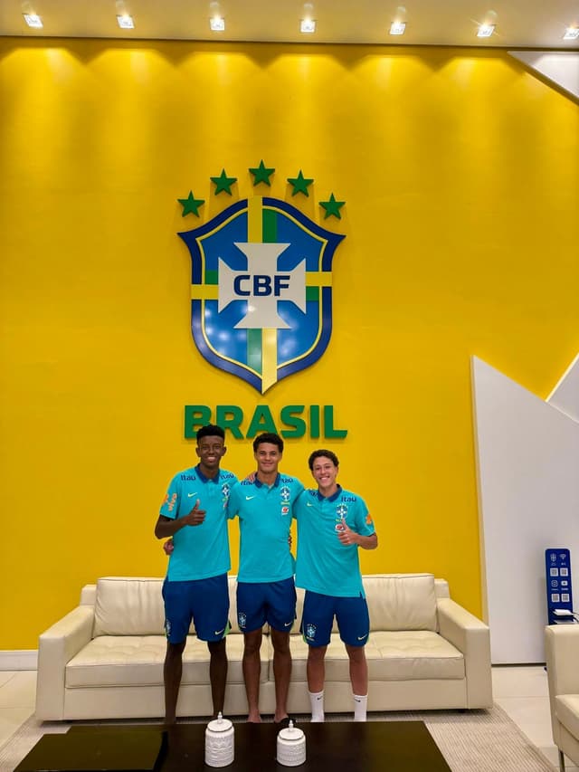 Trio do Cruzeiro na Seleção Sub-17 tem multa de R$ 600 milhões