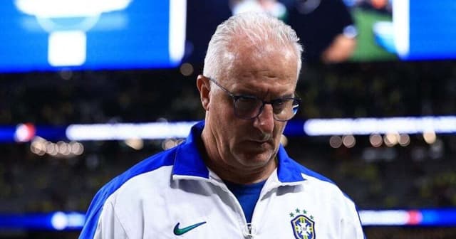Presidente do Corinthians enfrenta pressão para rever contratação de Dorival. reprodução: R7