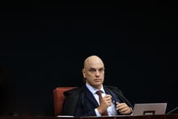 Moraes propõe interpretação de leis para crimes online