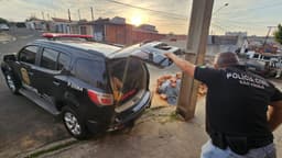 Mulher é presa em Rio Claro durante operação contra organização criminosa de fraudes financeiras. Reprodução: Globo