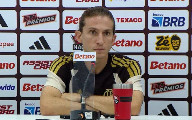 Filipe Luís aponta o que falta para Paquetá render no Flamengo. Reprodução: Esporte