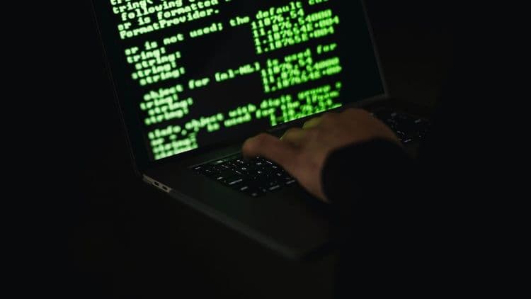 Vazamento massivo de dados expõe 2,7 bilhões de registros IoT