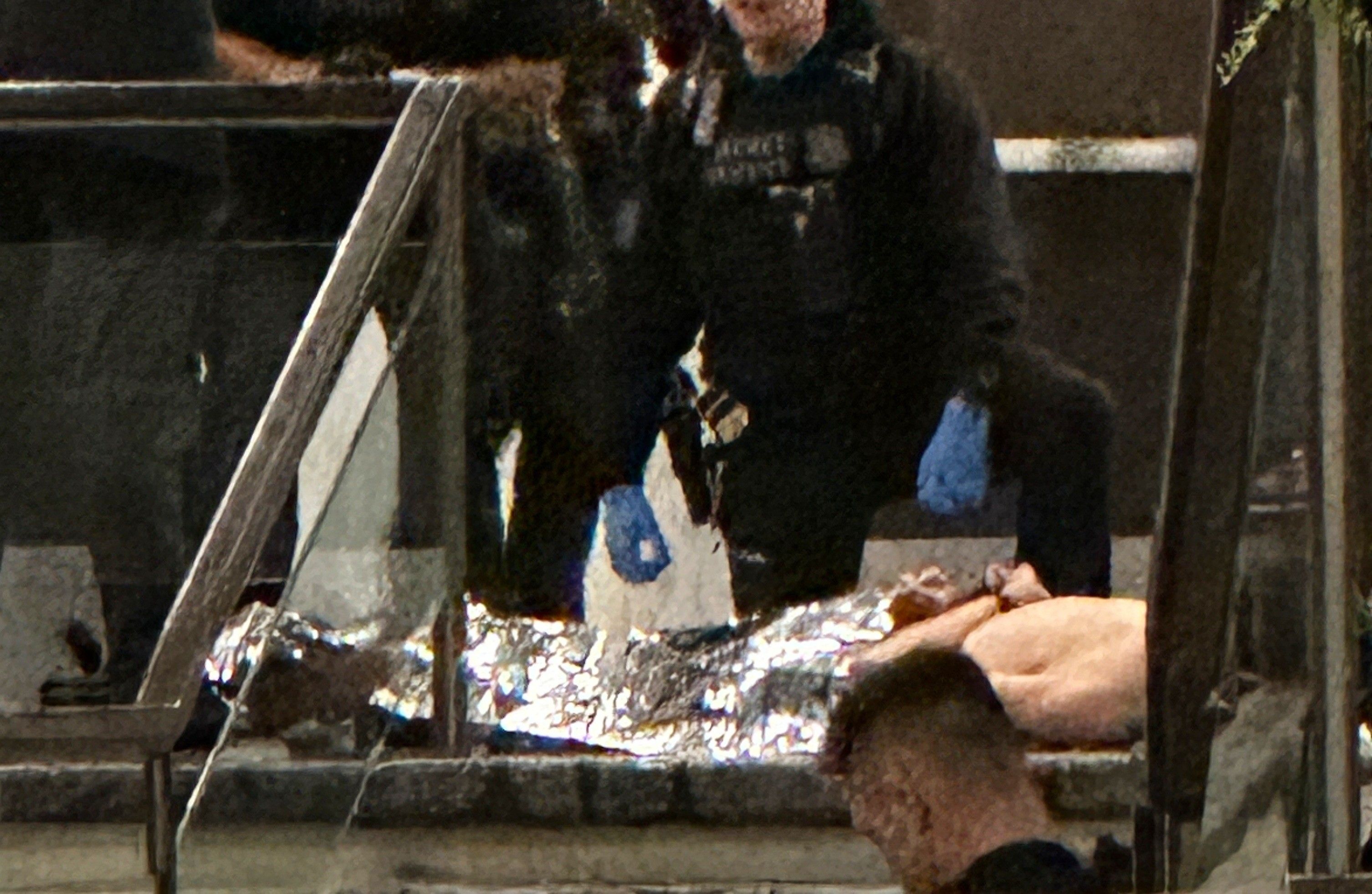 Raquel Krahenbuhl em jantar nos EUA: relata tensão durante tiros; todos se abrigam debaixo das mesas.. Reprodução: G1