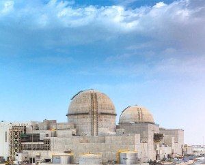 Emirados Árabes Unidos: ataque de drone causa incêndio em usina nuclear de US$ 20 bi