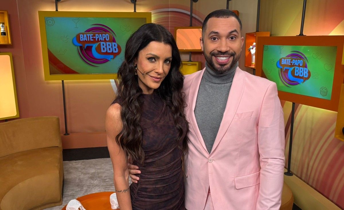 [Gil do Vigor, Ceci Ribeiro e Chaiany em bate-papo do BBB 26]. Reprodução: Gshow