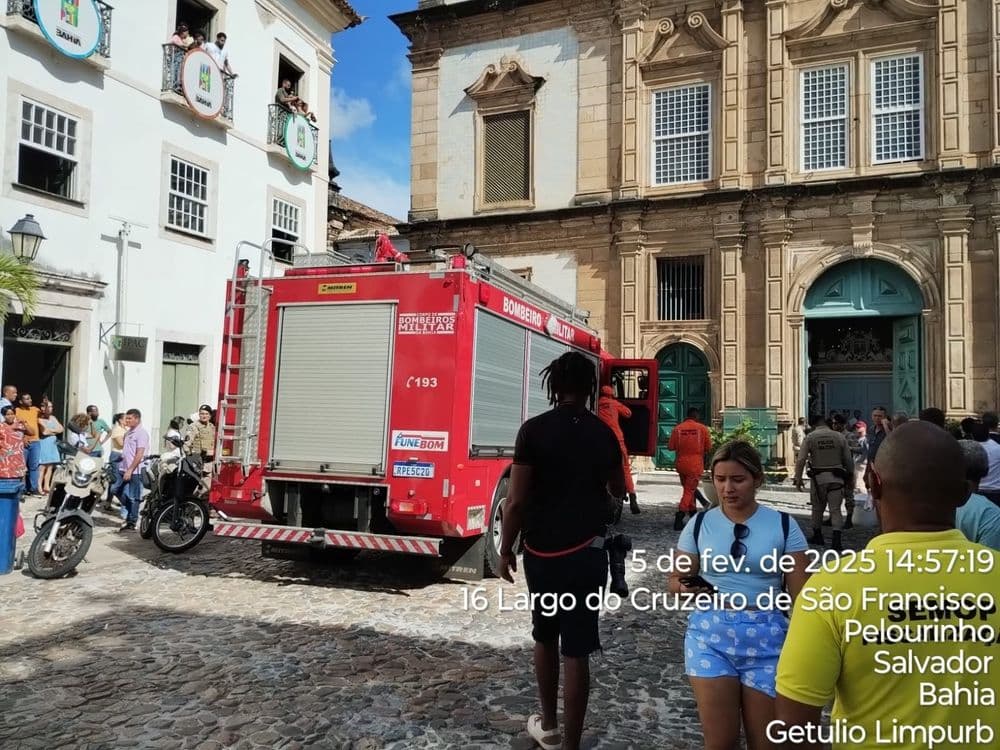 Desabamento na Igreja de Ouro em Salvador deixa uma morte