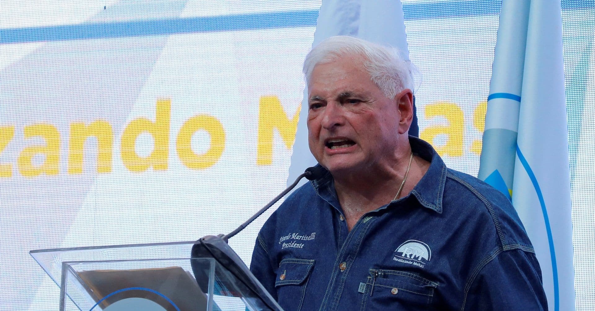 Panamá Estende Passagem Segura para Martinelli em Viagem Inesperada