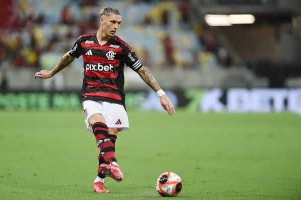 Filipe Luís define time do Flamengo para jogo contra Botafogo