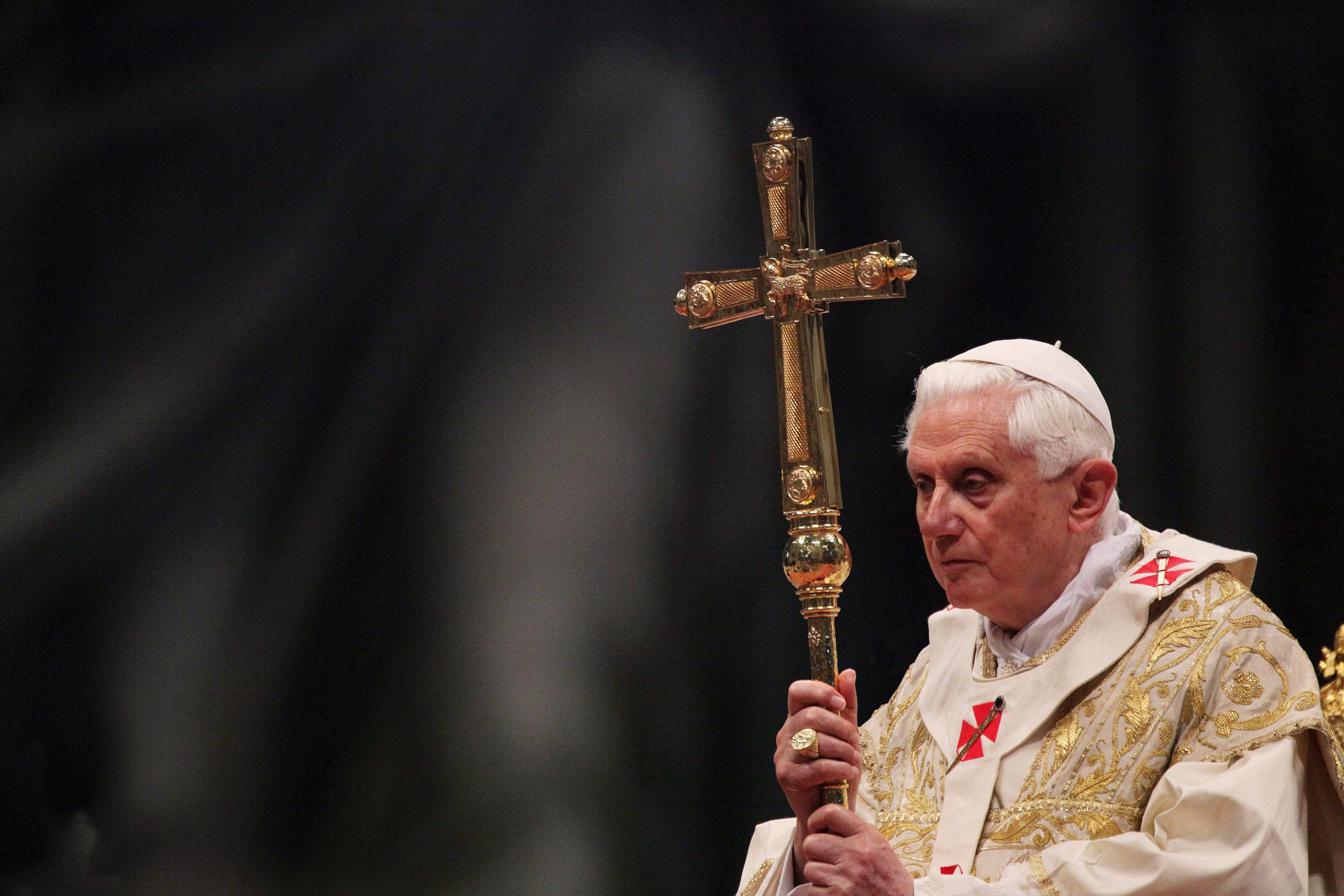 Novo documento sobre Ratzinger reforça a suspeita de ocultar caso de pedofilia em 1986.. Reprodução: Elpais