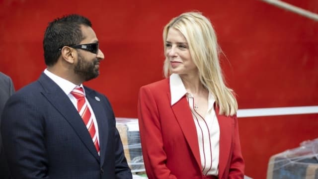 Juíza é presa pela polícia federal dos EUA por obstrução na prisão de imigrante. Reprodução: AFP