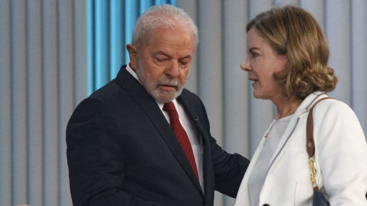 Gleisi Hoffmann pode impulsionar popularidade de Lula