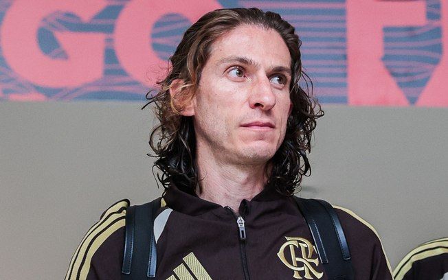 [Filipe Luís é demitido pelo Flamengo após goleada de 8 a 0]. Reprodução: Esporte