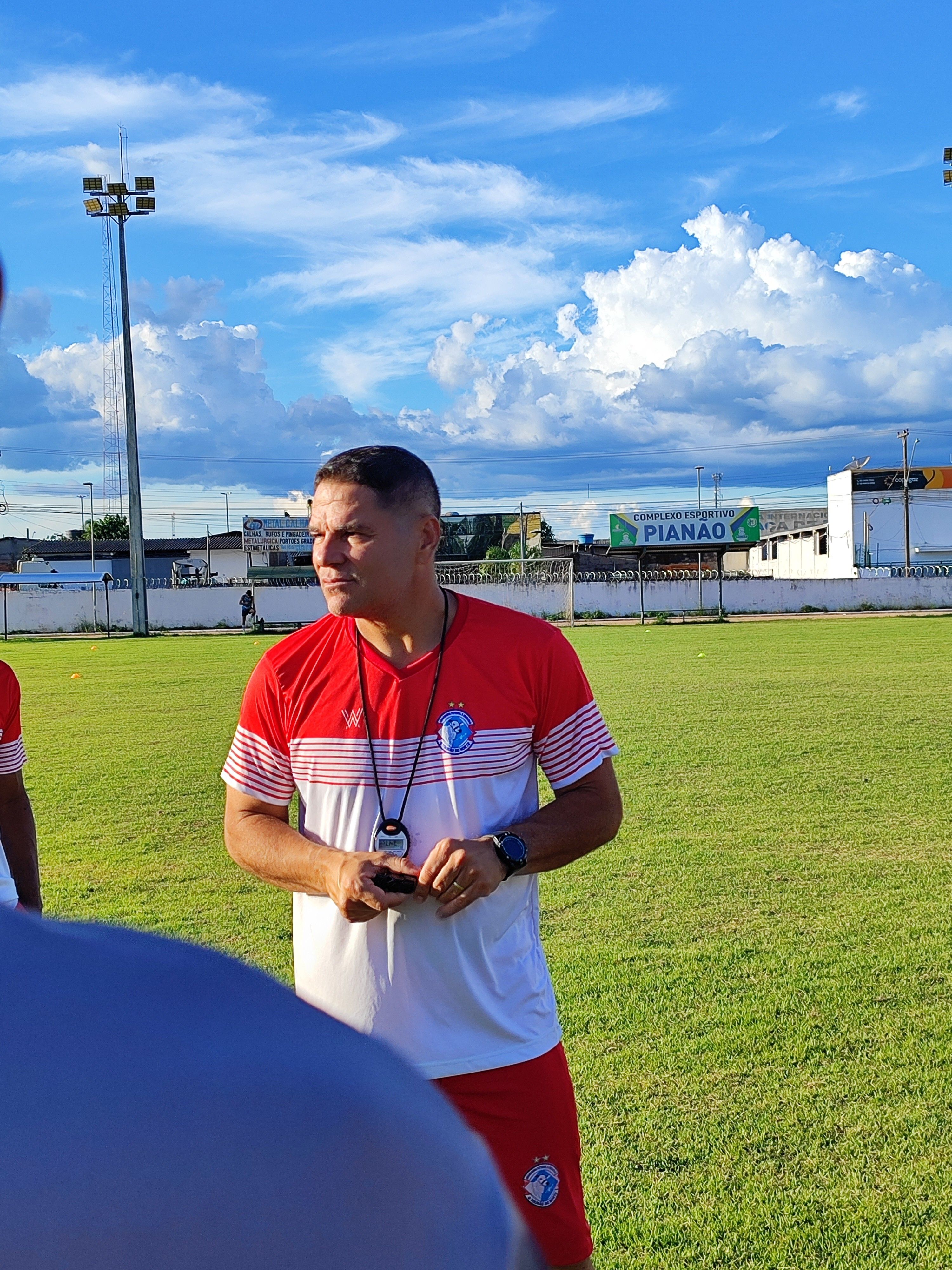 Léo Goiano valoriza ataque eficiente e projeta Série D: ‘Segundo turno será mais difícil’ - Foto: Globo Esporte