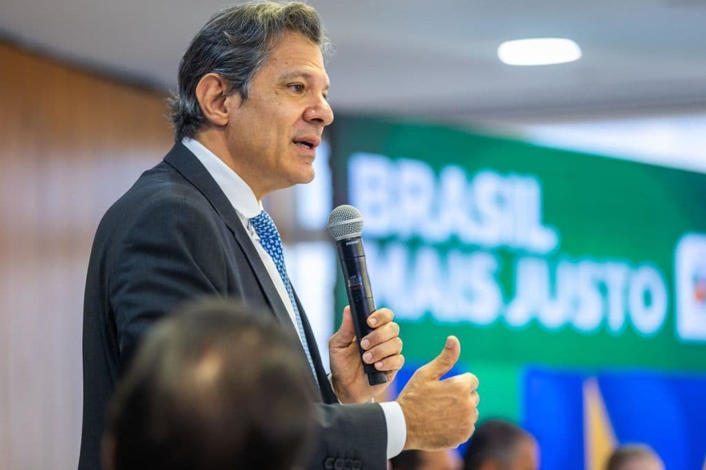 Reforma Tributária: Haddad Reúne Prefeitos para Debater IBS