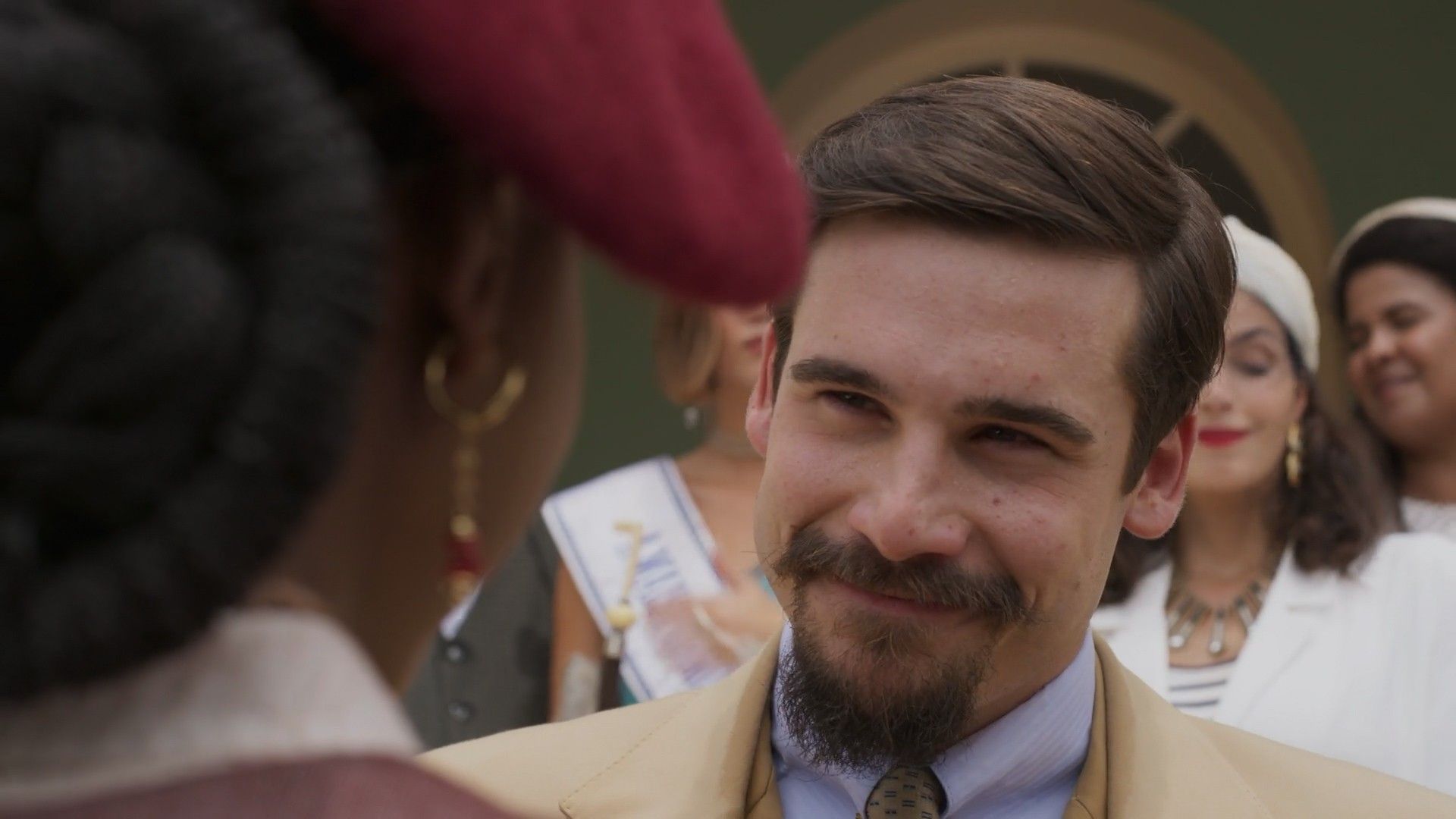 Virgínia surta ao flagrar convite de Mirinho a Alika. Reprodução: Gshow