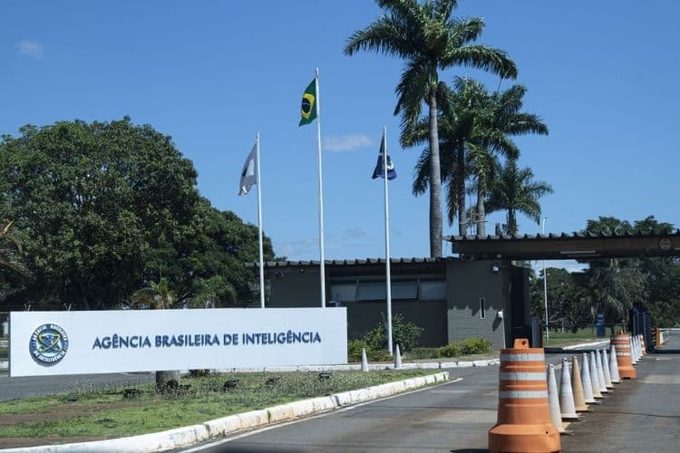 Inquérito investiga ataque hacker durante negociações sobre tarifas da Usina Hidrelétrica de Itaipu. Reprodução: CNN Brasil