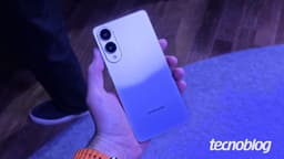 Dicas essenciais para escolher o celular ideal com base em necessidades e orçamento. Reprodução: Thássius Veloso/Tecnoblog