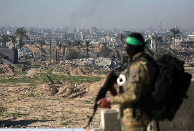 Ataque aéreo israelense deixa três policiais mortos em Gaza