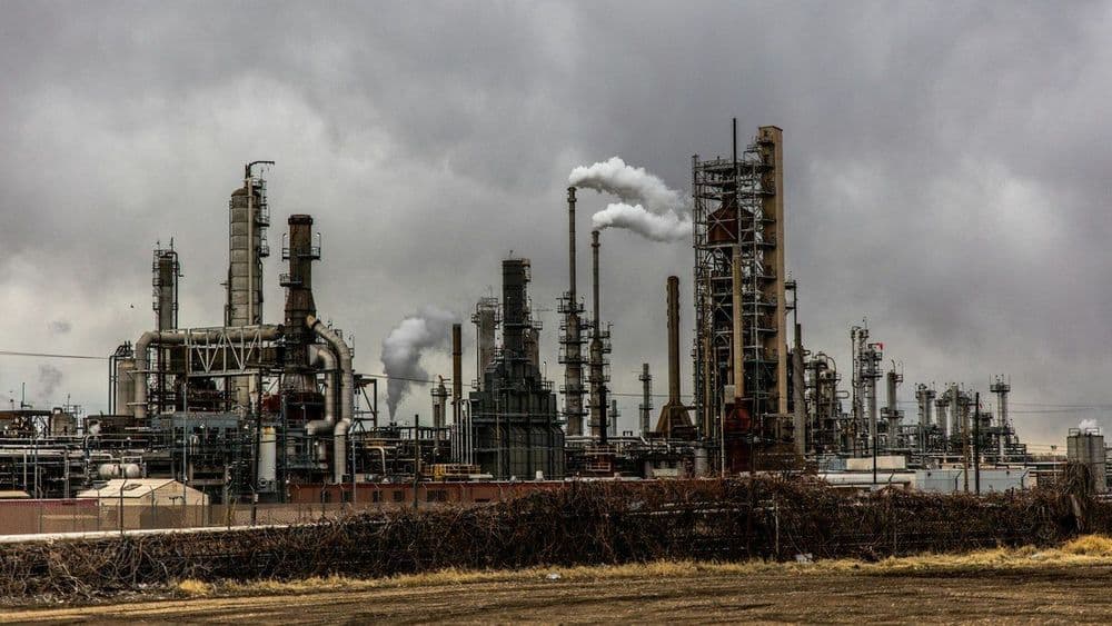 Estudo relaciona aumento de extremos térmicos a emissões de CO₂ e metano entre 1991 e 2020. Reprodução: ig.com.br