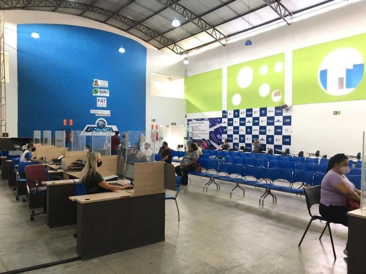 Vagas de emprego disponíveis em Campina Grande, João Pessoa e outras cidades da Paraíba. Reprodução: Globo