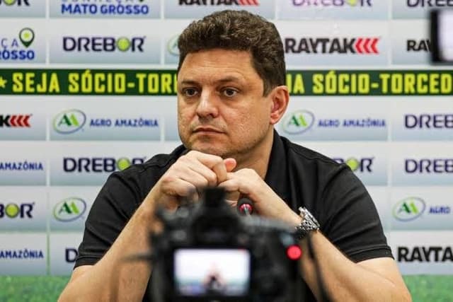 Cuiabá aciona Banco Central em busca de cobranças pendentes do Atlético-MG.; Reprodução: Globo