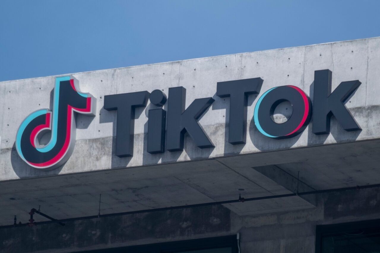 TikTok cria entidade legal para venda potencial a investidores dos EUA, em Culver City. Reprodução: Gizmodo
