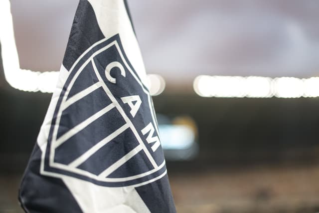 Galo busca empate contra o Vitória para tentar conquistar seus primeiros pontos no Brasileirão. Reprodução: Globo