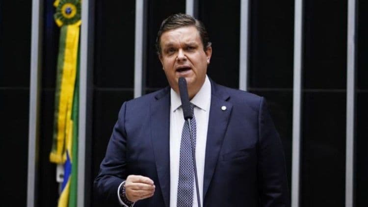 Novo ministro assume cargo no ministério após ser secretário-executivo. Reprodução: IG