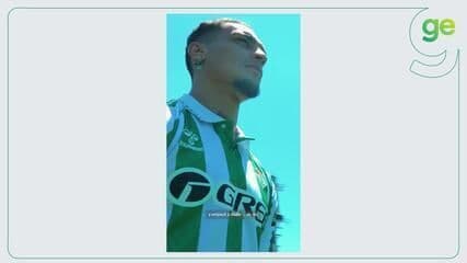 Antony dá adeus ao Betis e se declara a torcedores: 'Com vocês, voltei a sorrir'. Reprodução: Globo