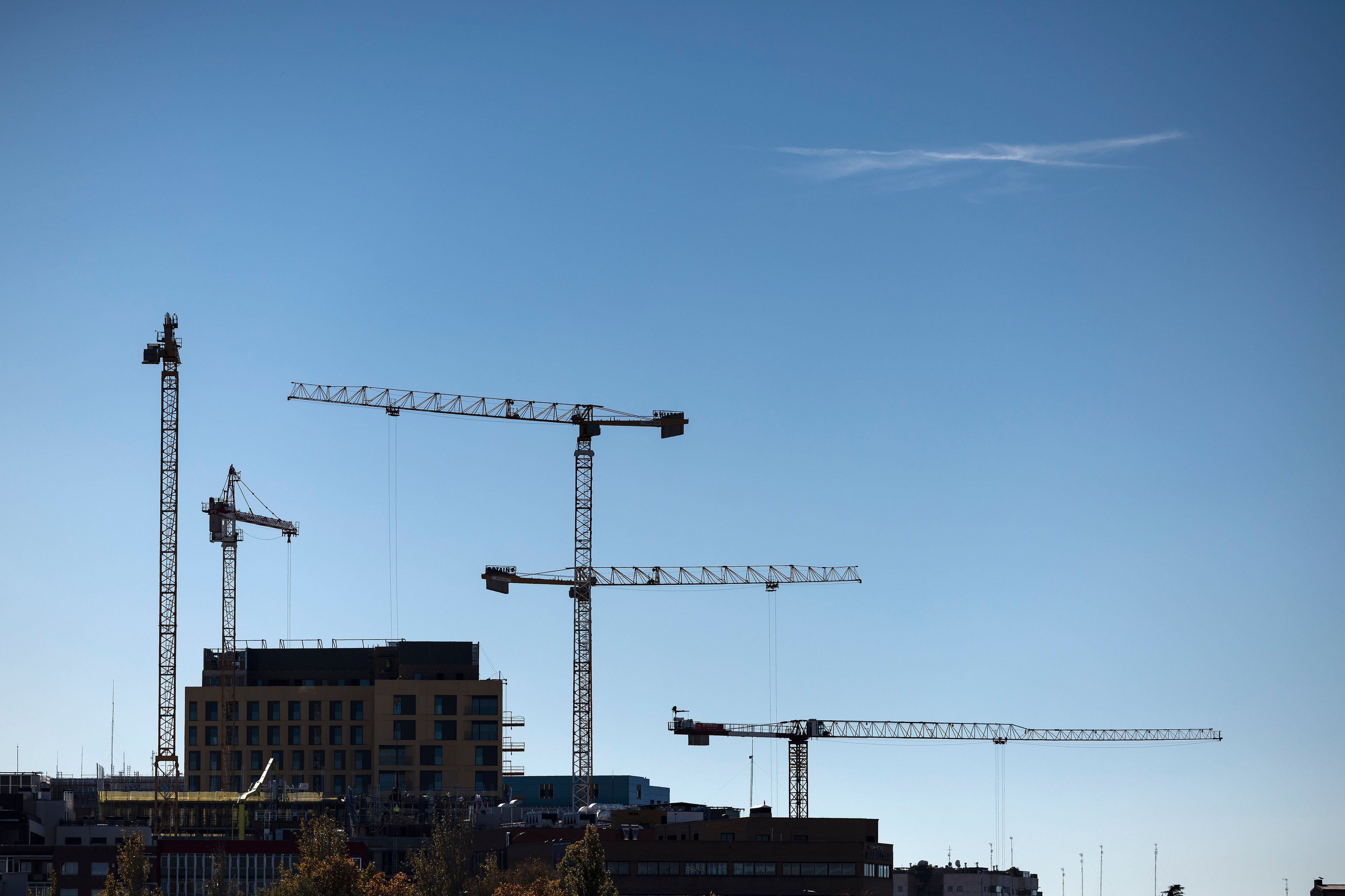 Alta nos preços da moradia e guerra hipotecária acendem temor de nova bolha bancária. Reprodução: Elpais