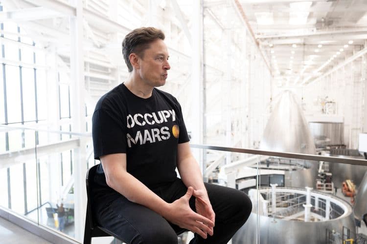 Elon Musk reflete sobre suas divergências com a administração Trump durante entrevista. Reprodução: The Washington Post via Getty Images
