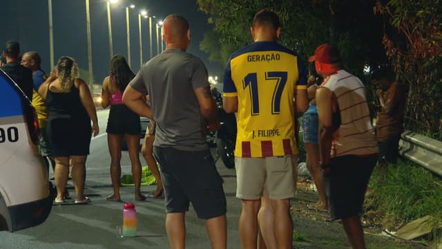 Homem morre após ser atingido por linha chilena durante trajeto de moto na Via Light, RJ. Legenda da imagem. Reprodução: Globo