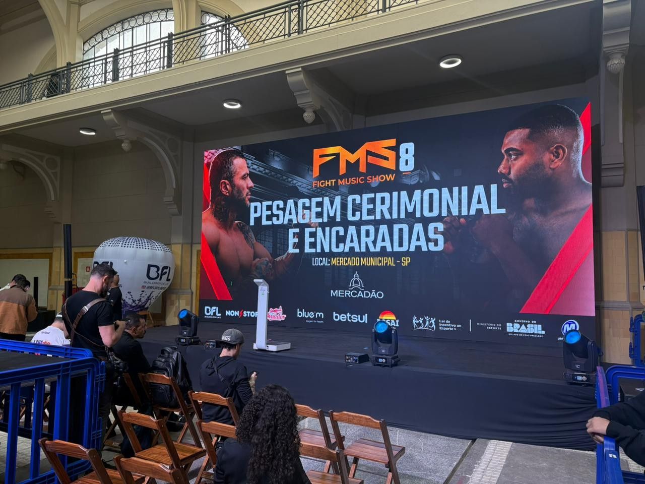 Popó x Whindersson no FMS 8: confira a pesagem ao vivo