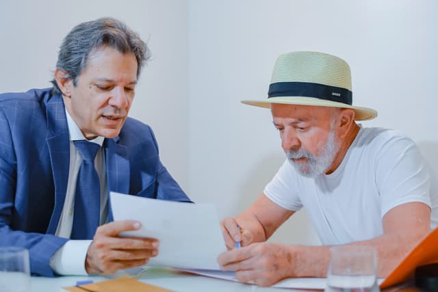 Desaprovação do Governo Lula e Mercado Financeiro