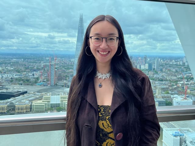 Viagem solo em Londres fortalece confiança e independência. Reprodução: Retorno do item 11